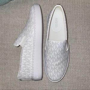 NWOT- MICHAEL KORS Keaton Slip On Sneaker